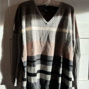Premier Cashmere V Neck Sweater